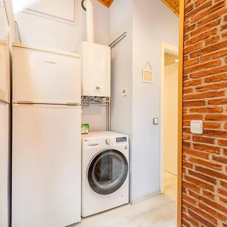Tremp Apartment *